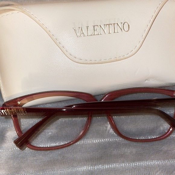 Valentino Red and Gold frames 💓HP💓 - Picture 2 of 2